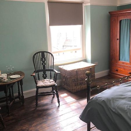The Victorian House Bed & Breakfast Bridport Exterior foto
