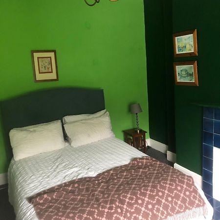 The Victorian House Bed & Breakfast Bridport Exterior foto